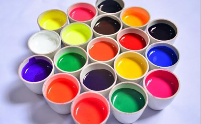 (圖:顏料分散是的潤濕作用)