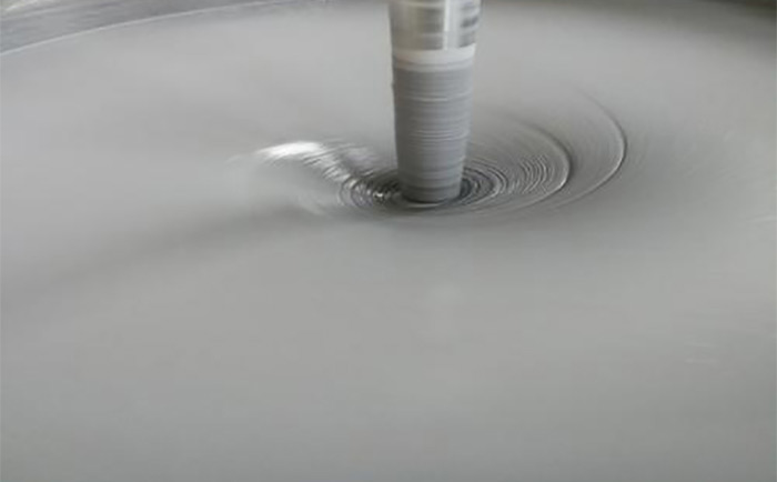 （圖：乳膠漆分散設備）